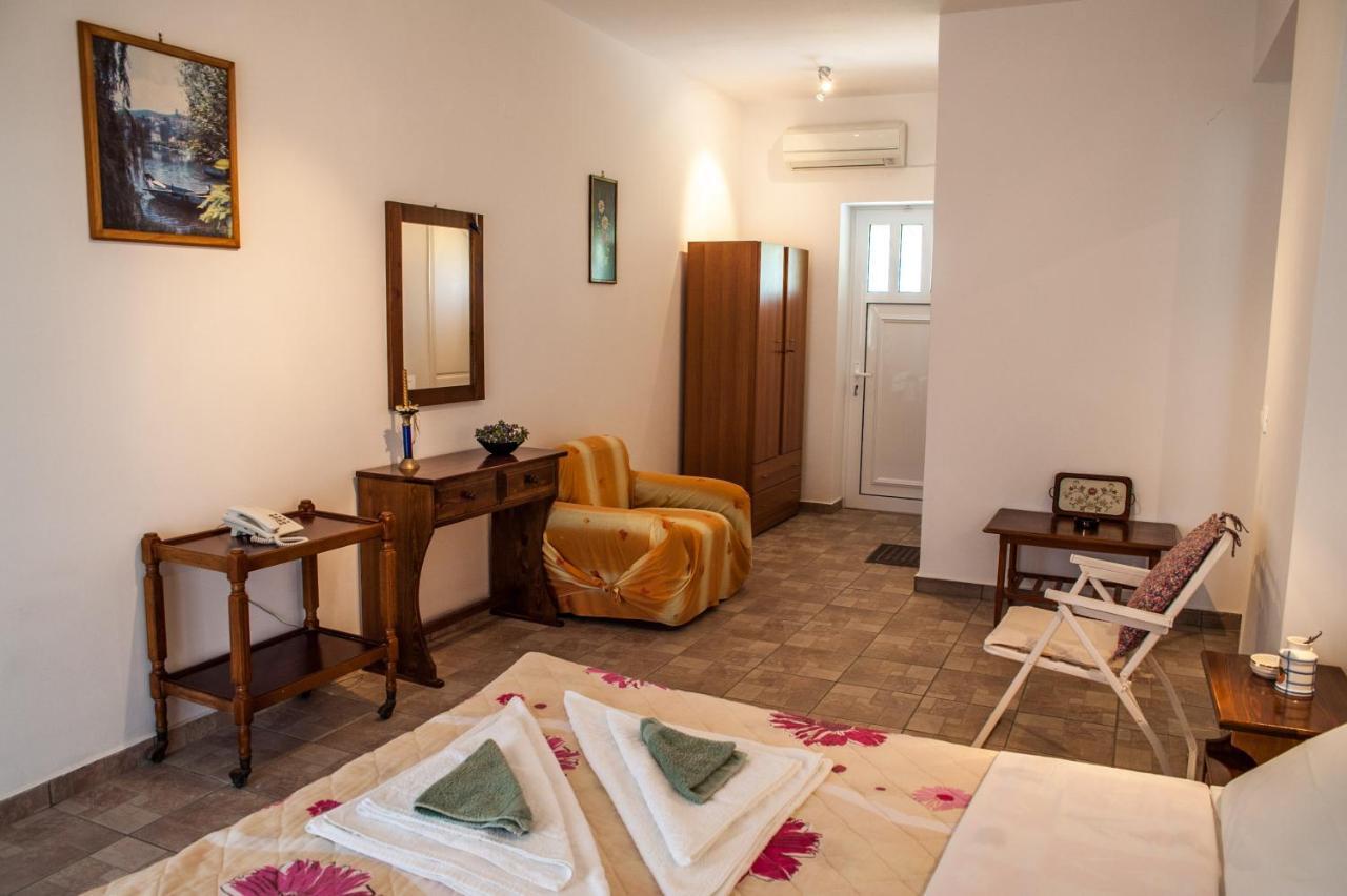 Thimios Rooms Κεραμειές Εξωτερικό φωτογραφία
